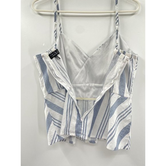 Trixxi Clothing Company Large Blue And White Gorgeous Flattering Top - Picture 7 of 8